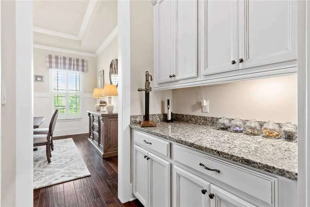 Canton, Georgia 30114, United States, 4 Bedrooms Bedrooms, ,4 BathroomsBathrooms,Residential,Active,152597