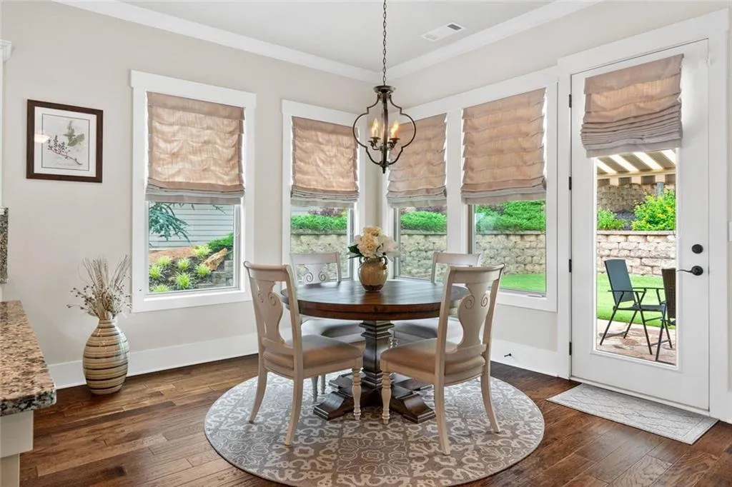 Canton, Georgia 30114, United States, 4 Bedrooms Bedrooms, ,4 BathroomsBathrooms,Residential,Active,152597