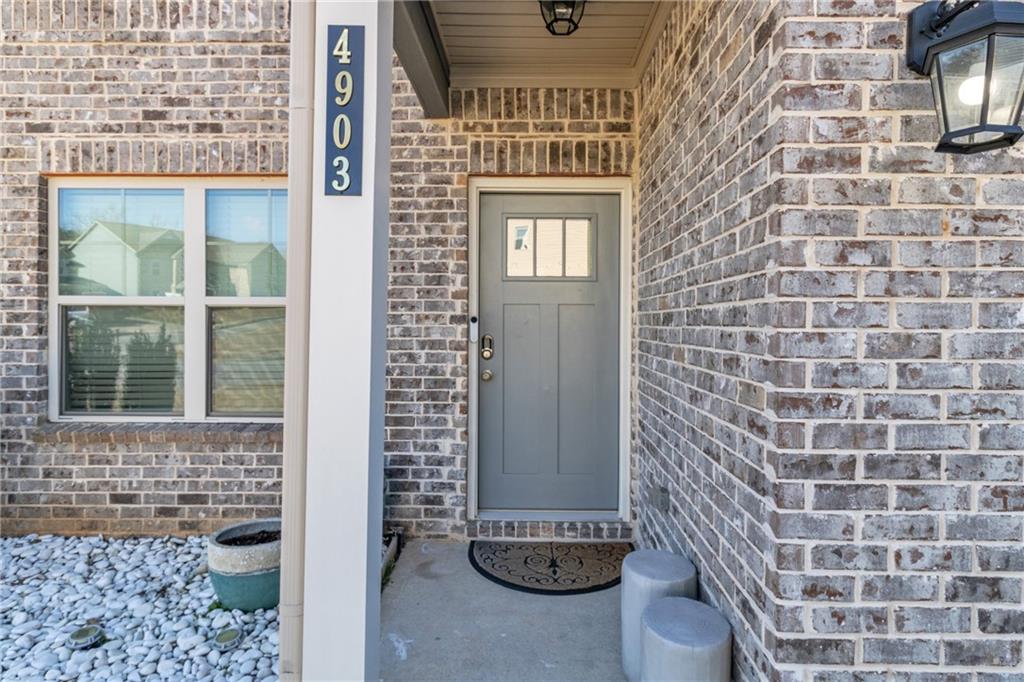 4903 Elm Leaf Drive SW