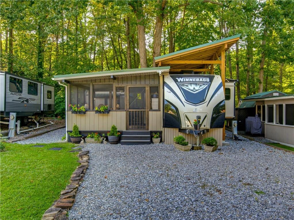 324 Leisure Acres Drive