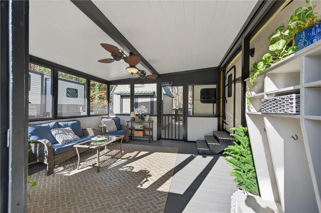 324 Leisure Acres Drive