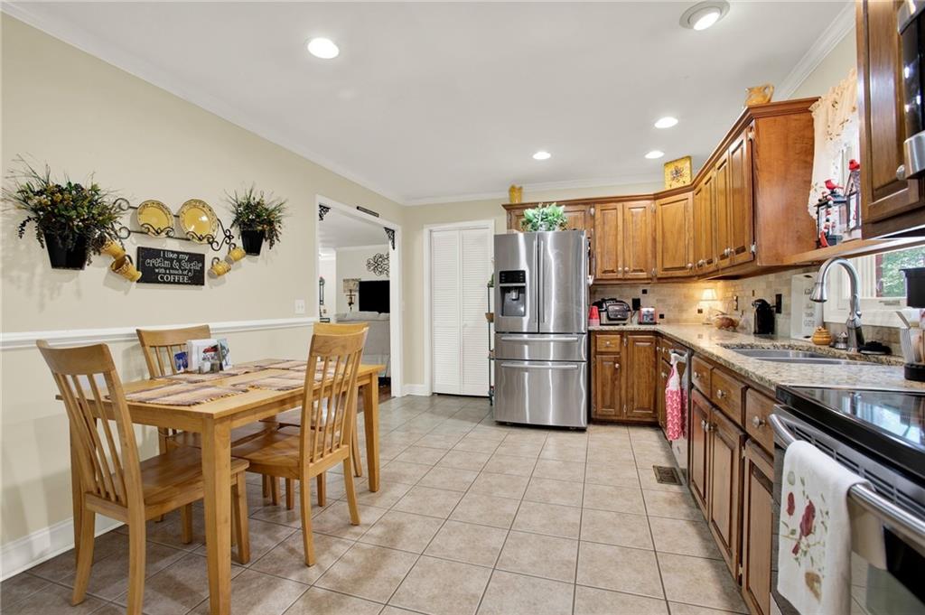 103 Mims Drive, Calhoun, Georgia image 9