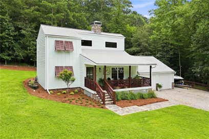 903 Pine Circle Woodstock GA 30189