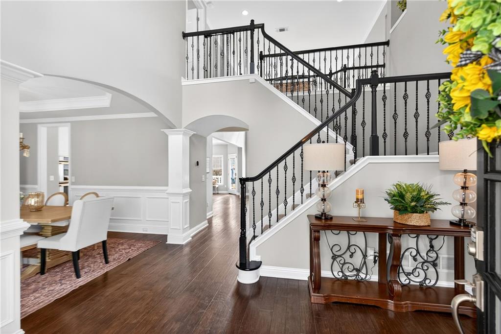 516 Brookeshyre Court