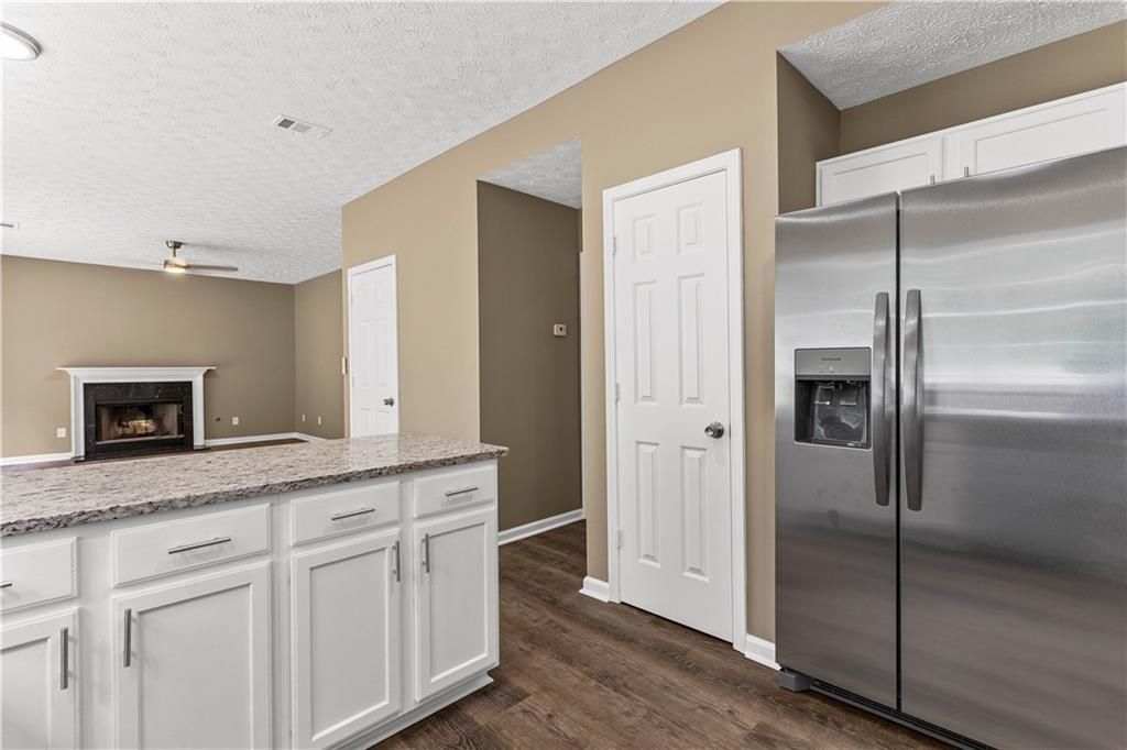 1869 Riverlanding Circle