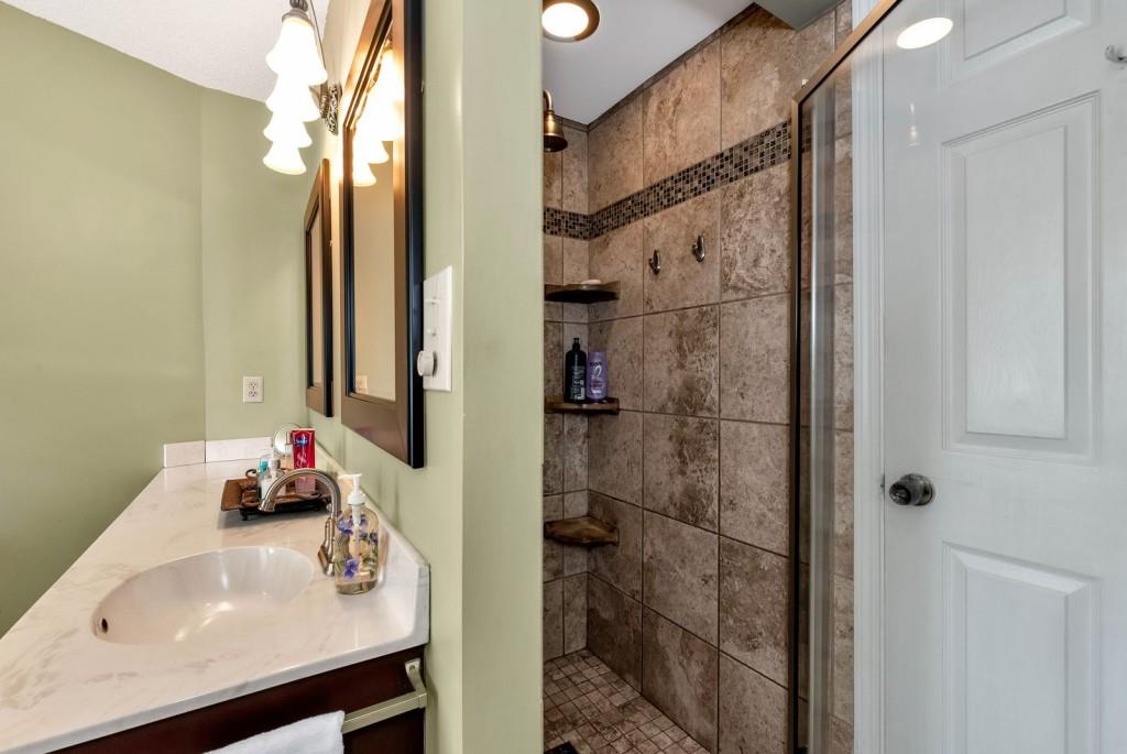 5692 Mallard Crossing