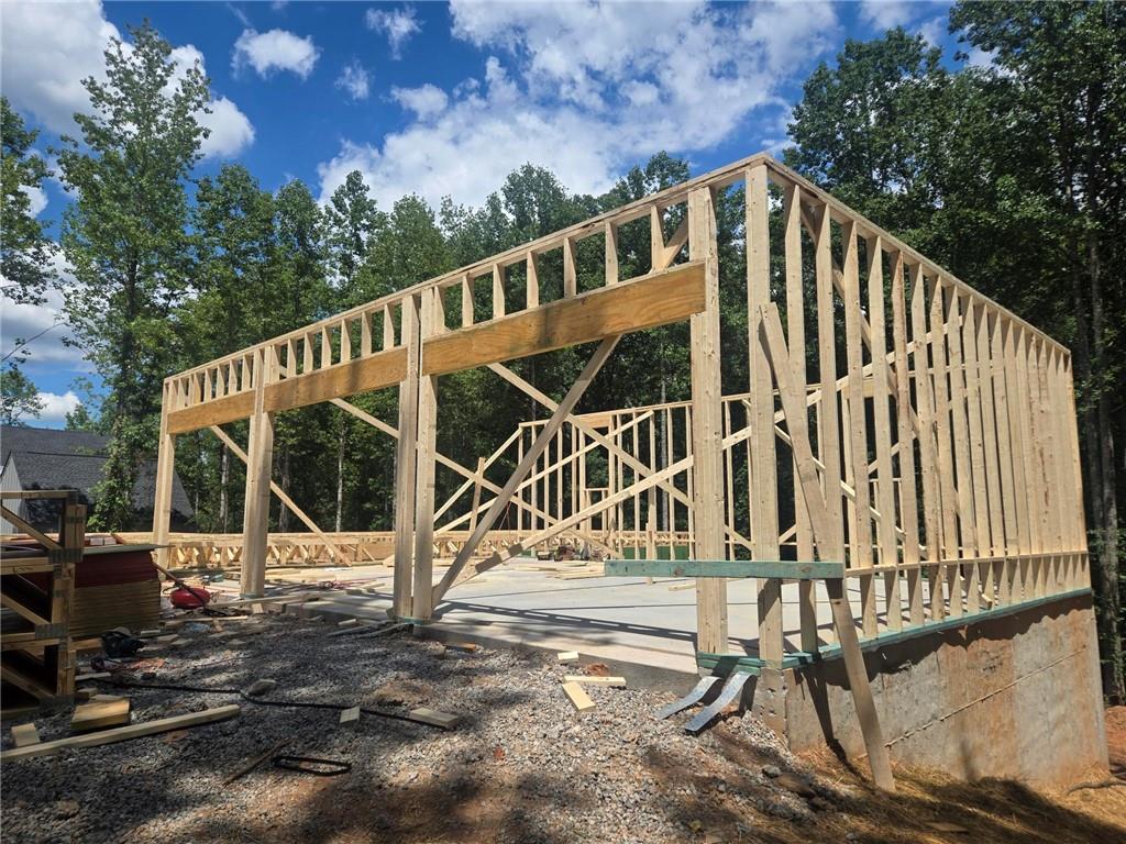 140 Cedarwood Lane