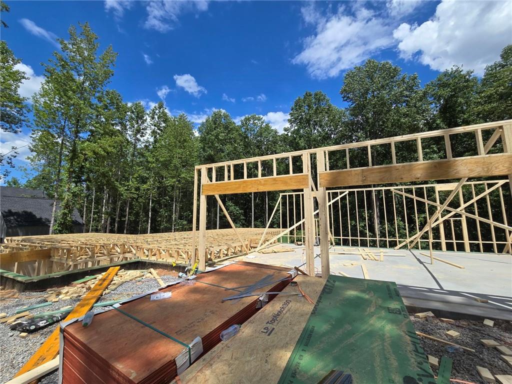 140 Cedarwood Lane