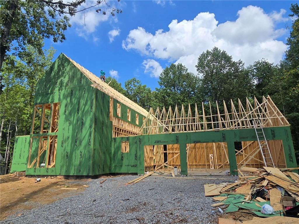 140 Cedarwood Lane