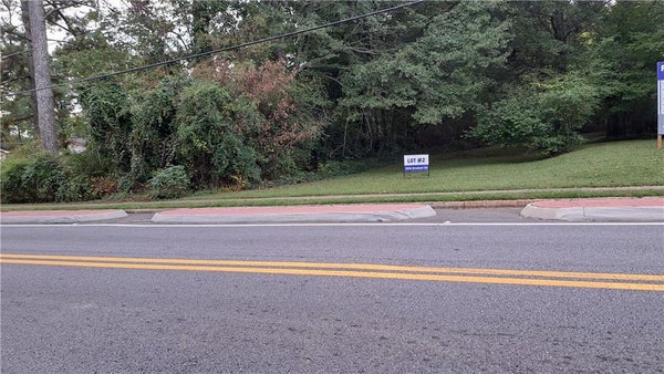 2022 BROCKETT RD, TUCKER, GA 30084 - Image 7b91ce50cb795509dc0bda8a2860542e/581894476