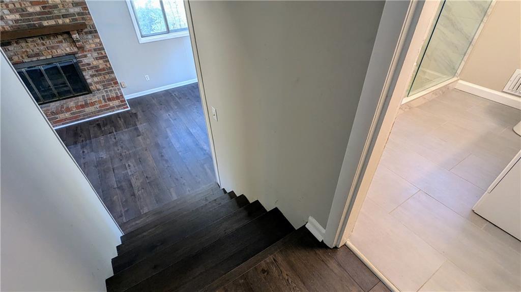 Vandiver Heights - Residential Lease