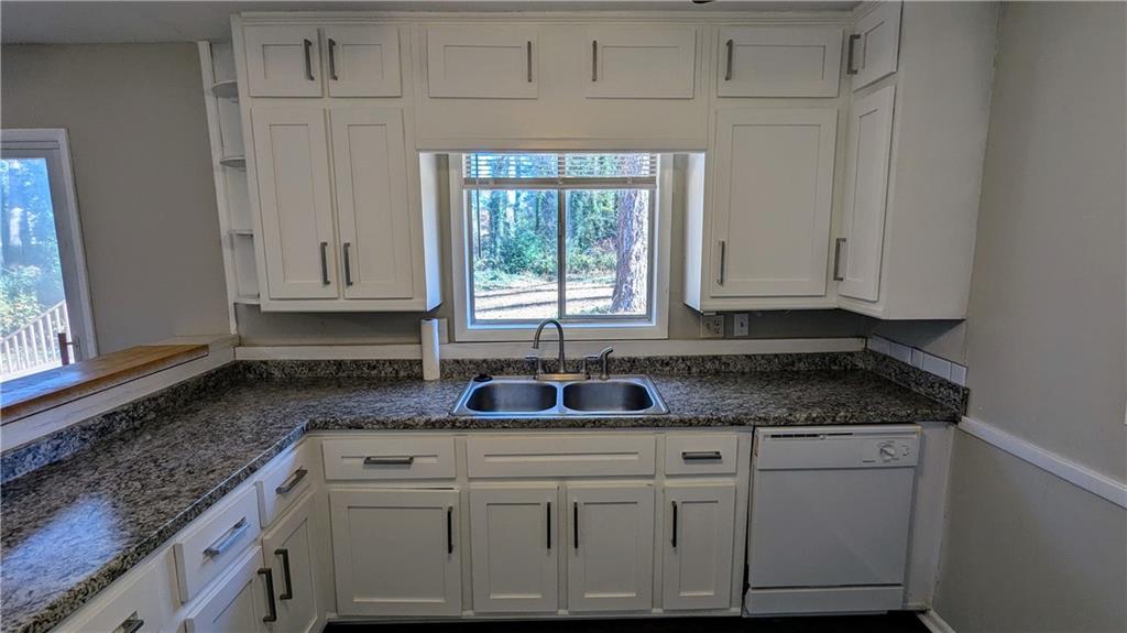 Vandiver Heights - Residential Lease