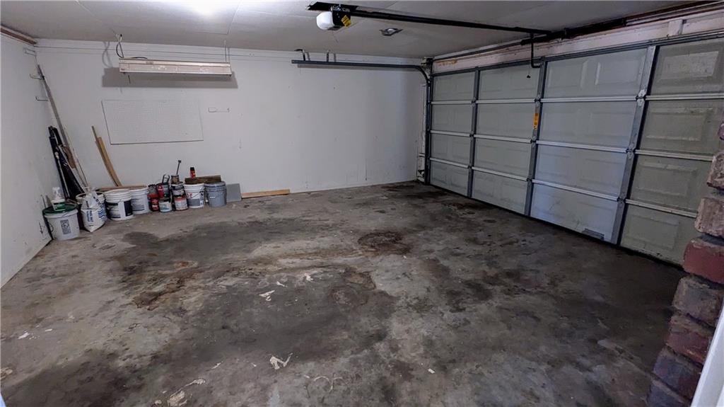 Vandiver Heights - Residential Lease