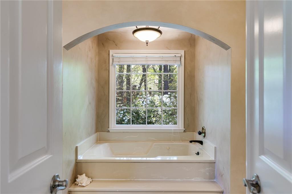 375 Spindle Court, Sandy Springs, Georgia image 16
