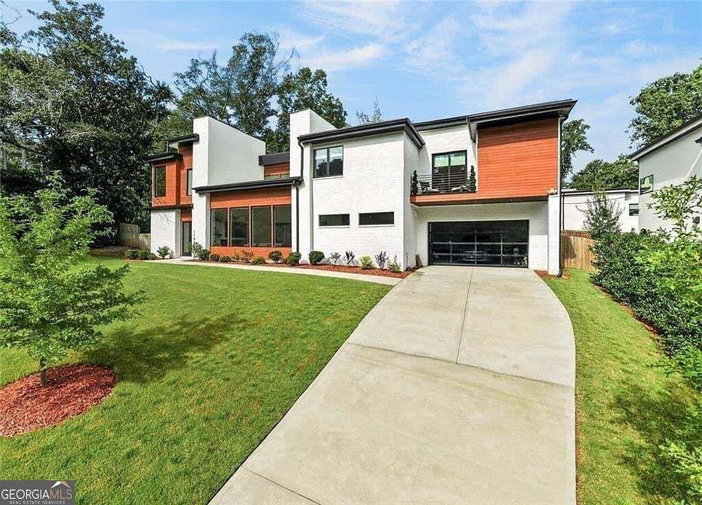 1192 Bernadette Lane NE