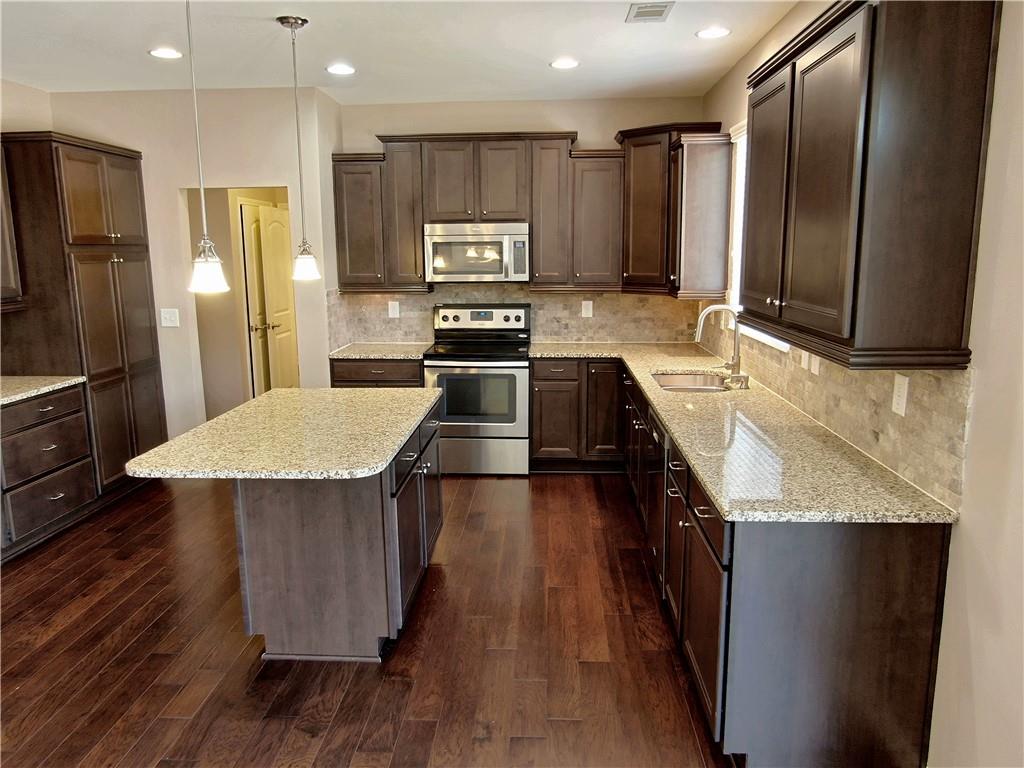 3687 Thackary Drive, Powder Springs, Georgia image 9