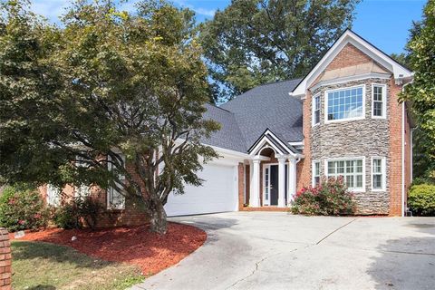 2520 SUMMEROAK Drive Tucker GA 30084