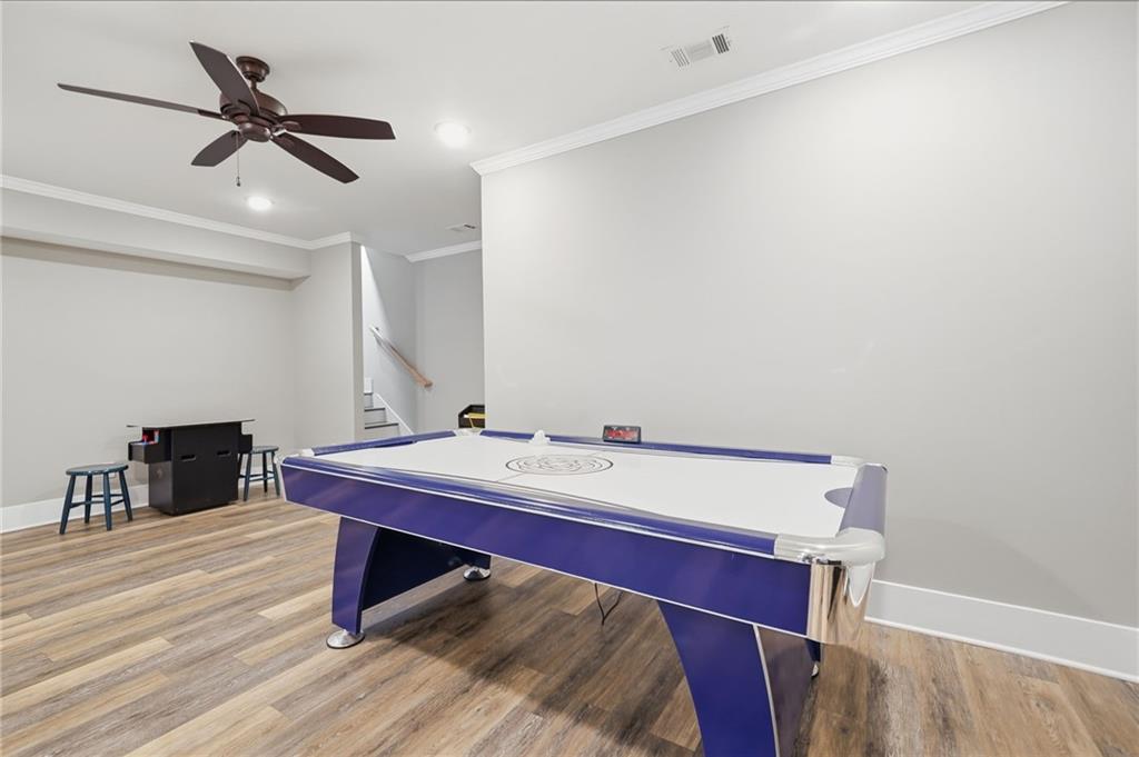 Wilshire Estates - Residential