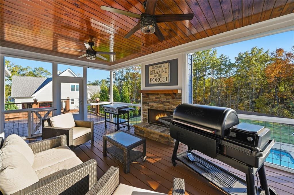 Wilshire Estates - Residential