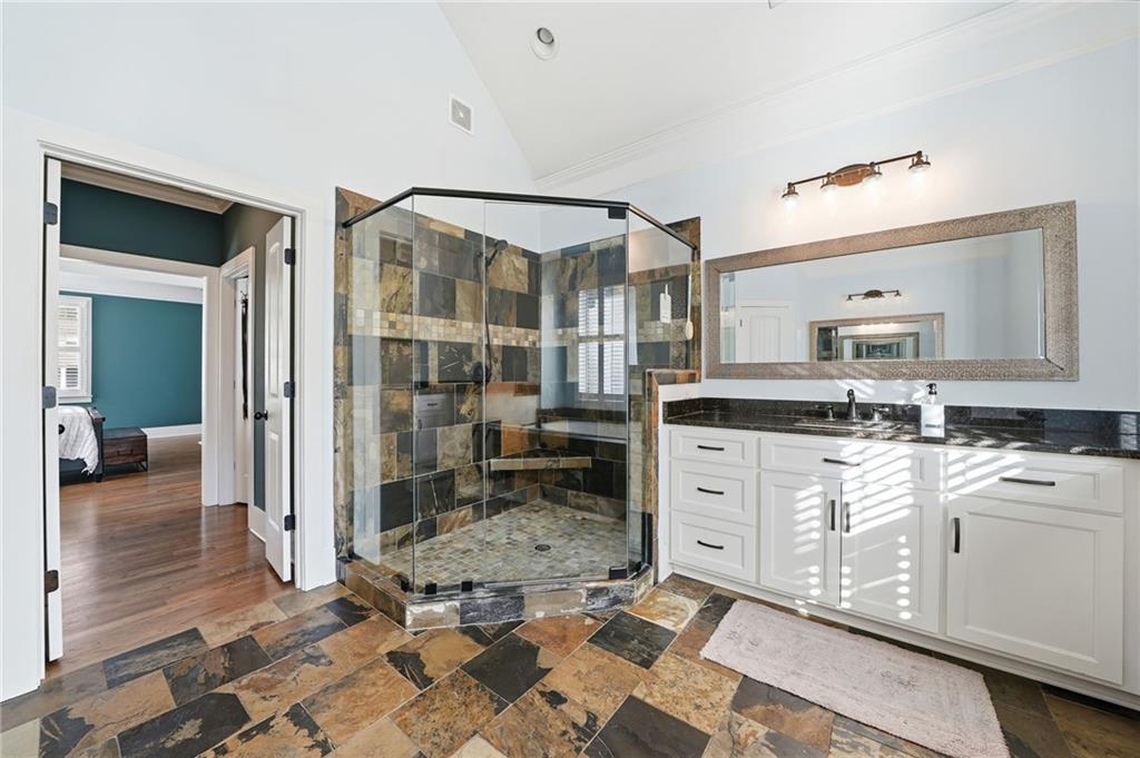 Wilshire Estates - Residential