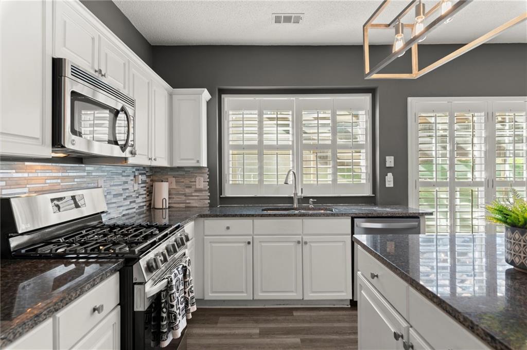 4020 Ancroft Circle, Peachtree Corners, Georgia image 15