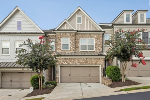 Townhouse For Sale - 3466 Fenton Drive<br/> Smyrna, GA 30080