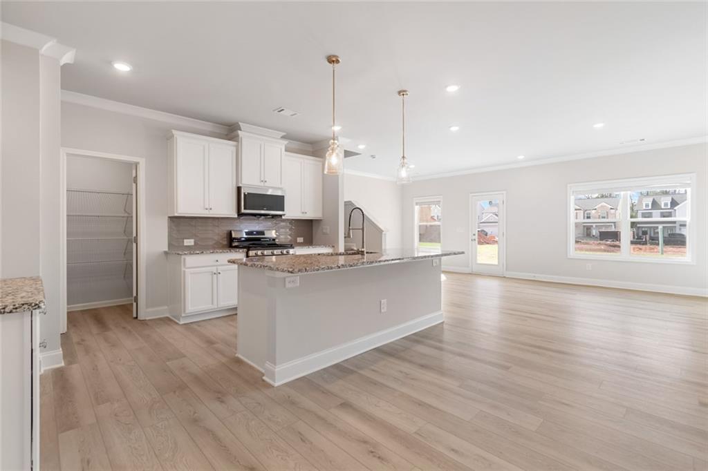3769 Ivy Cottage Drive