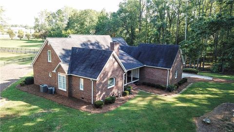 A home in Douglasville