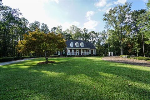 A home in Douglasville