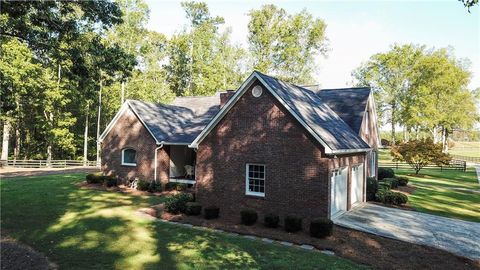 A home in Douglasville