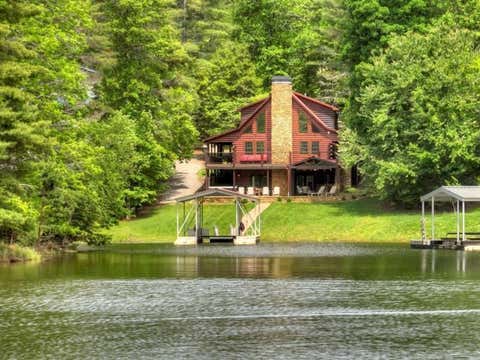 Homes For Sale - 67 Lakeshore Drive<br/> Blairsville, GA 30512