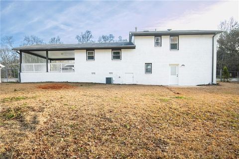 A home in Austell