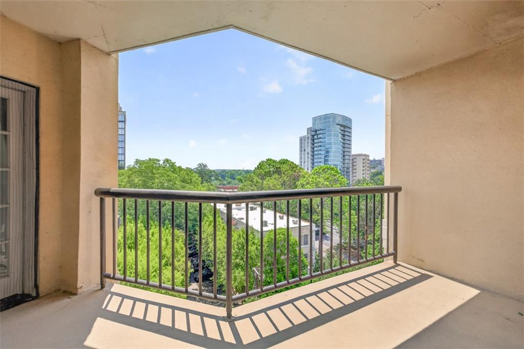 1 Biscayne Drive NW 703