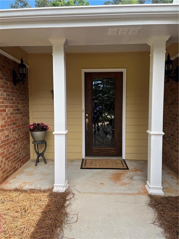 1818 Brandy Woods Drive, Conyers, Georgia image 4