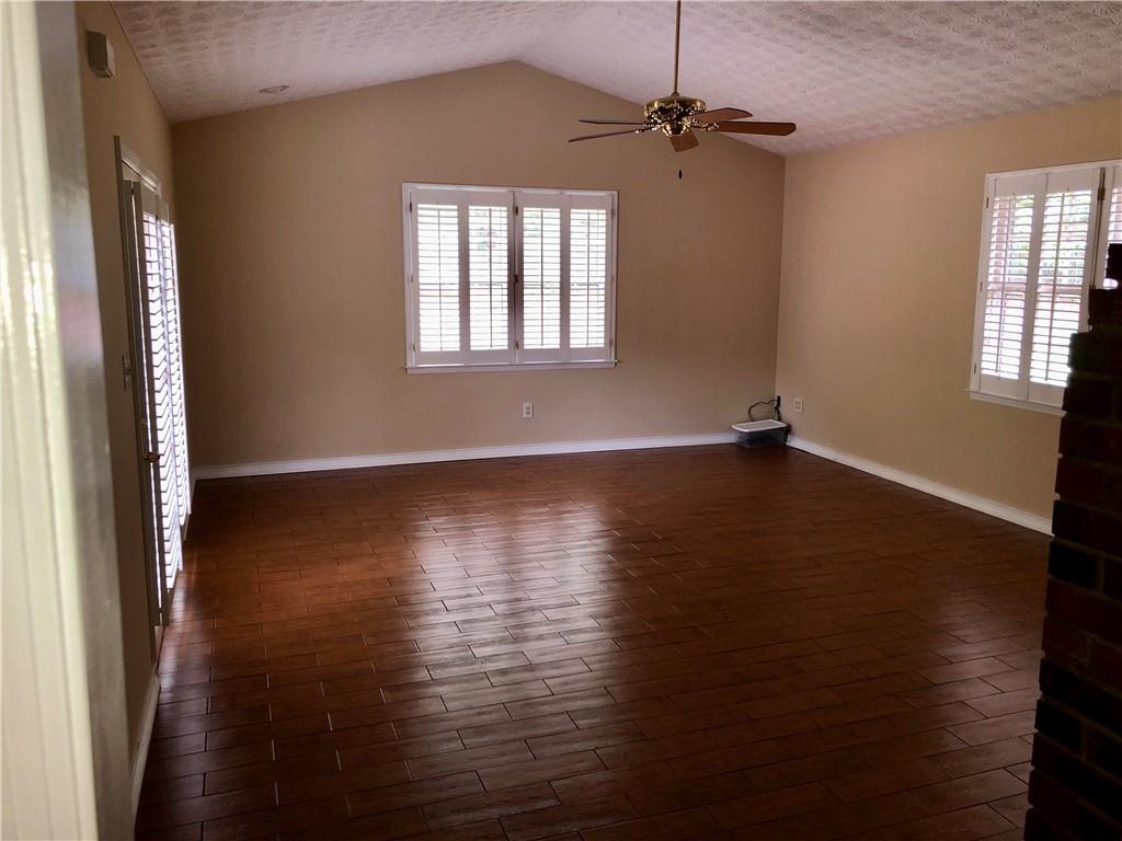 1818 Brandy Woods Drive, Conyers, Georgia image 9