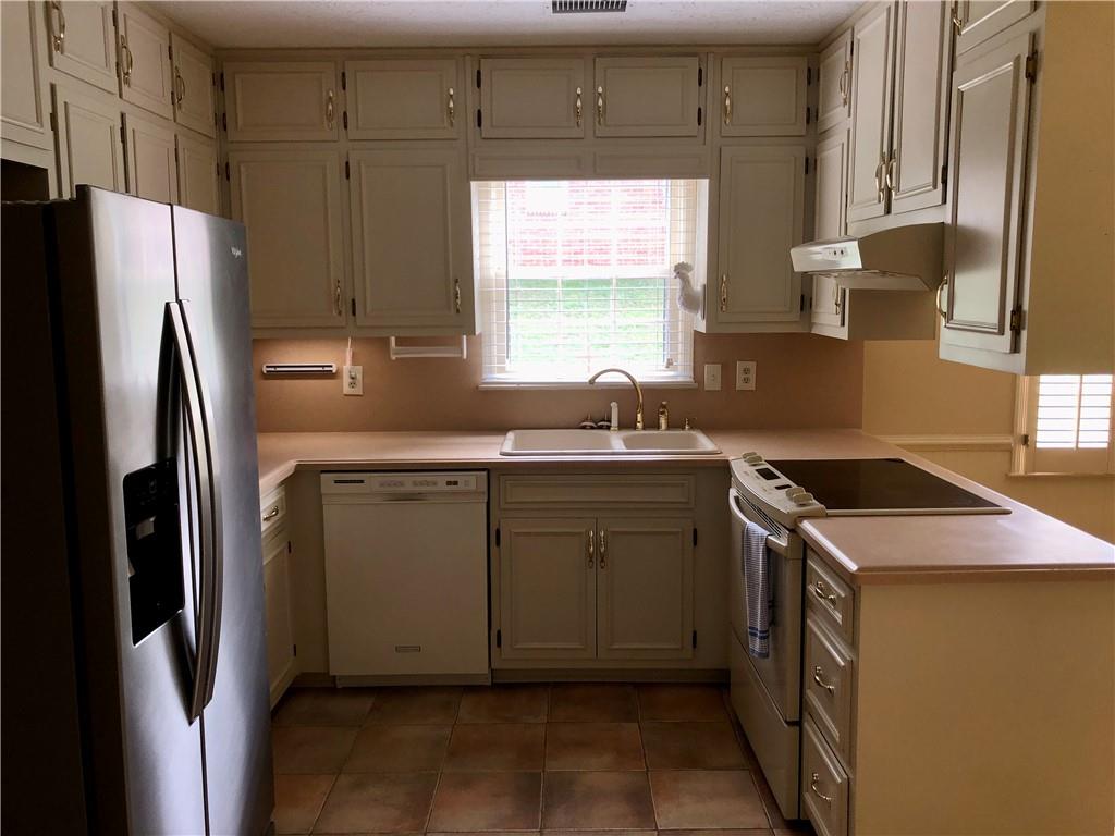 1818 Brandy Woods Drive, Conyers, Georgia image 17