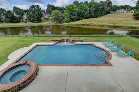 A home in Dacula