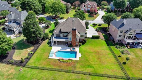 A home in Dacula