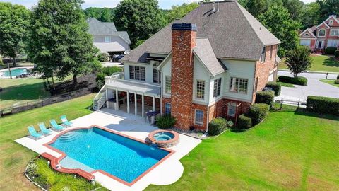 A home in Dacula