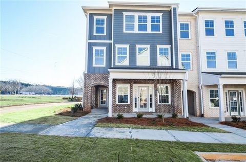 Townhouse For Rent - 4553 High Ridge Court<br/> Sugar Hill, GA 30518