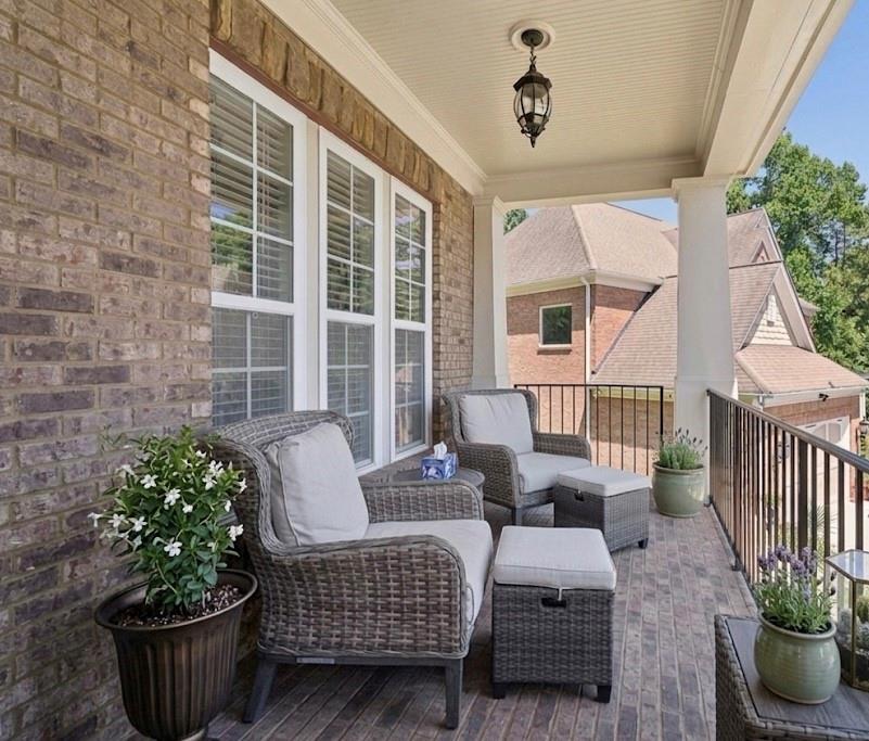 10 Collins Lake Place