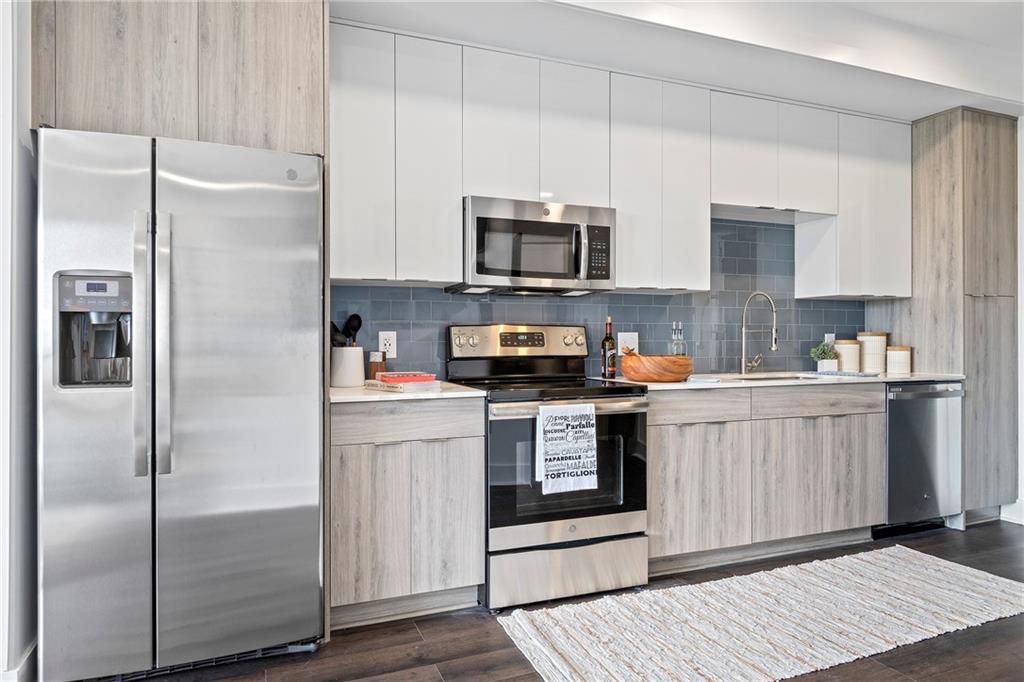 1777 Peachtree Street NE 922