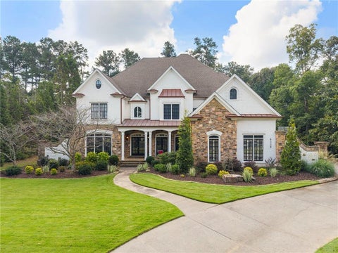 Homes For Sale - 6229 Arnall Court<br/> Acworth, GA 30101