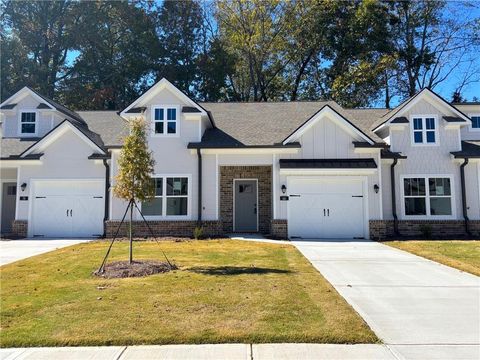 66 Village Court 12 Cleveland GA 30528