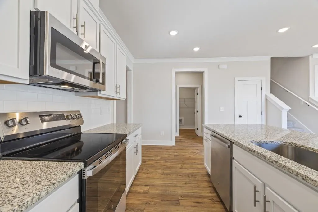 Hartwell, Georgia 30643, United States, 5 Bedrooms Bedrooms, ,4 BathroomsBathrooms,Residential,Active,163232