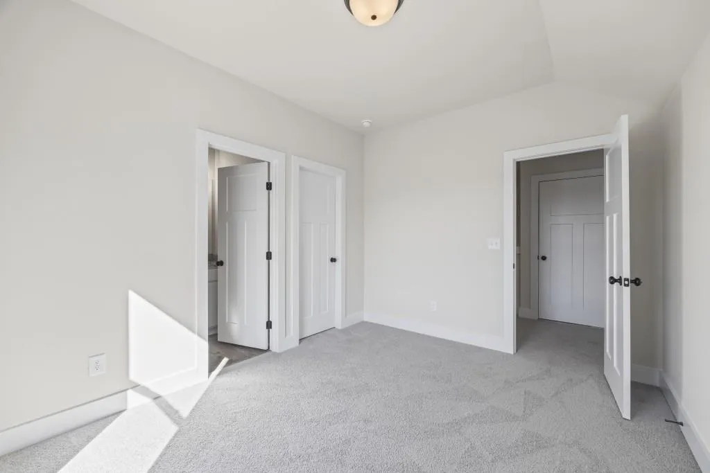 Hartwell, Georgia 30643, United States, 5 Bedrooms Bedrooms, ,4 BathroomsBathrooms,Residential,Active,163232