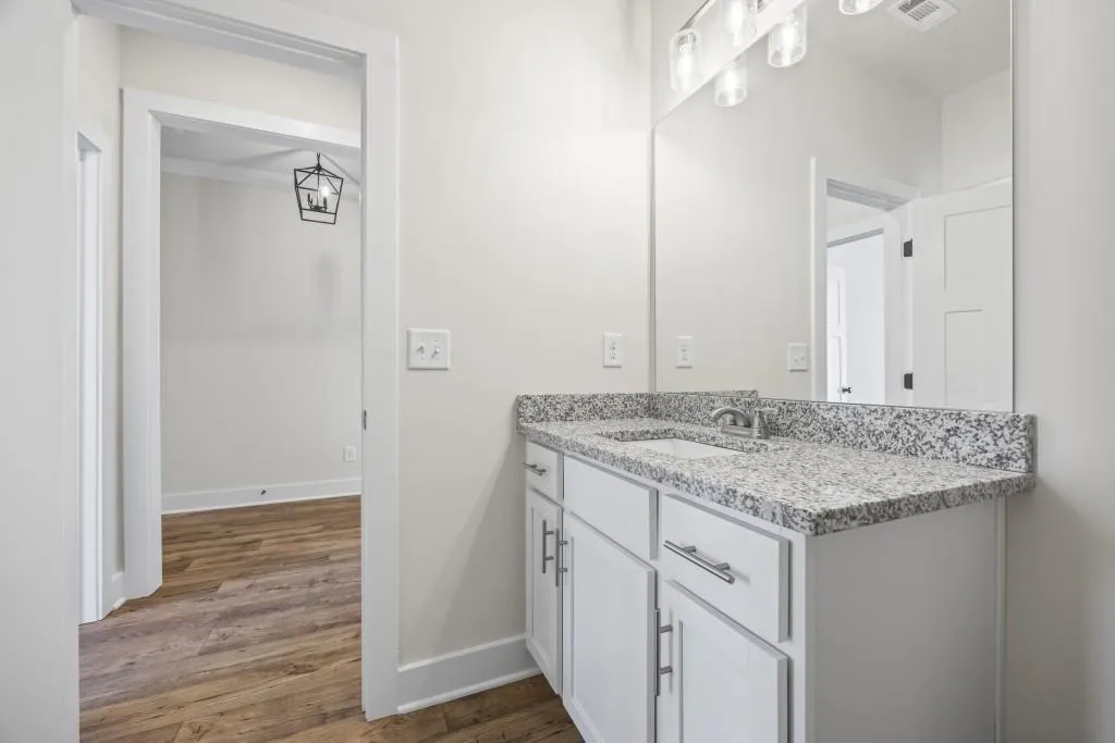 Hartwell, Georgia 30643, United States, 5 Bedrooms Bedrooms, ,4 BathroomsBathrooms,Residential,Active,163232