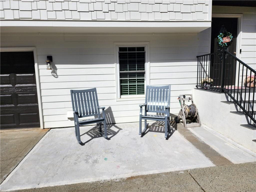 11250 Bramshill Drive, Johns Creek, Georgia image 2