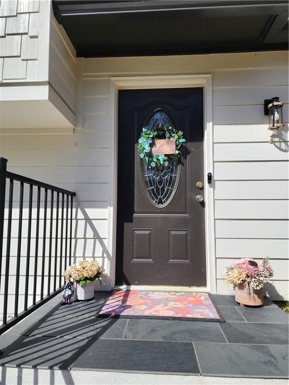 11250 Bramshill Drive, Johns Creek, Georgia image 4