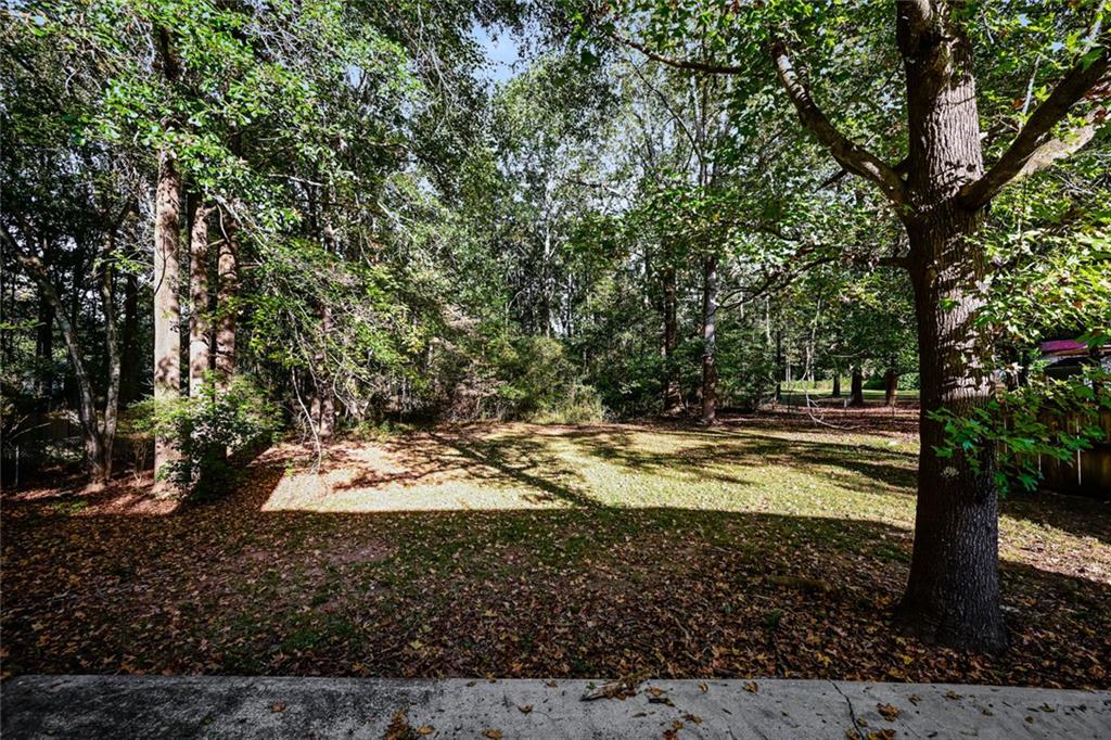 COUNTRY WOODS - Residential